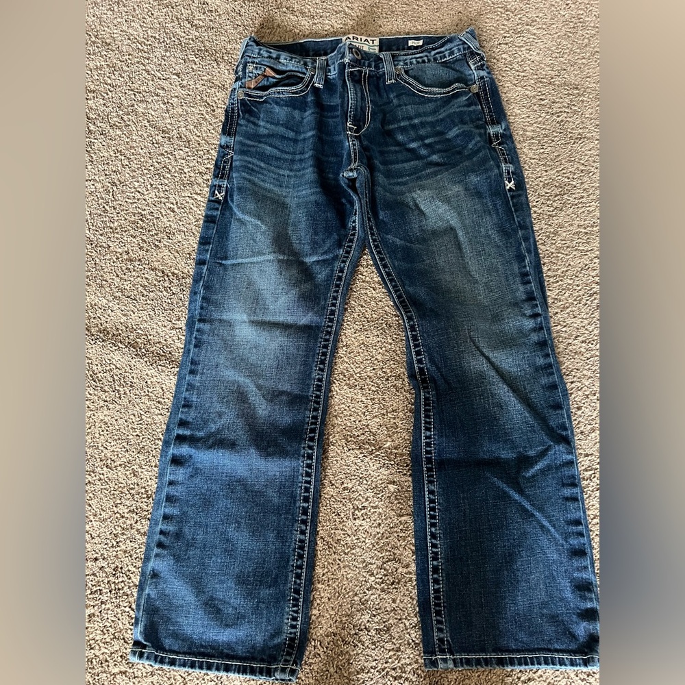 Ariat Blue Straight Jeans with Classic Wash